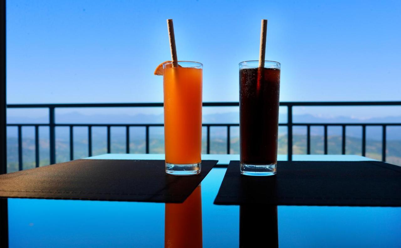 10 Degrees North By Avni Holidays อีดุกกี ภายนอก รูปภาพ